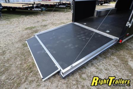 New 2022 8.5x24 Bravo Race Trailer SSA8524TA3