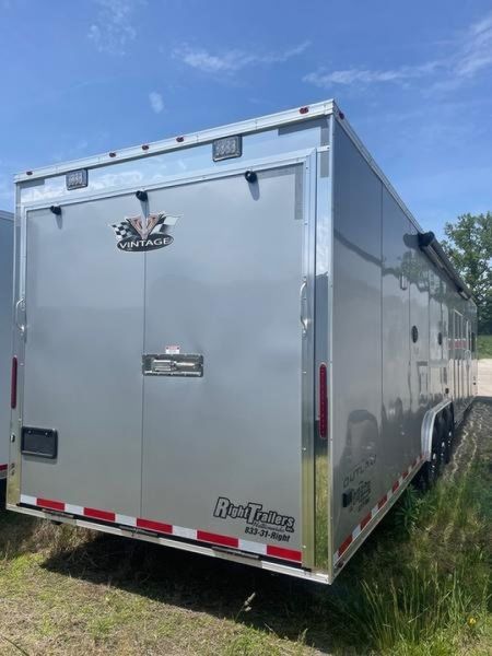 New Vintage Trailers OL850G-12' S LQ Car / Racing Trailer