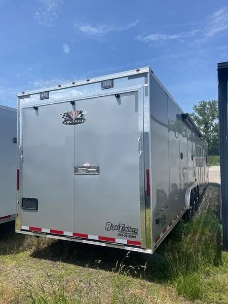 New Vintage Trailers OL850G-12' S LQ Car / Racing Trailer
