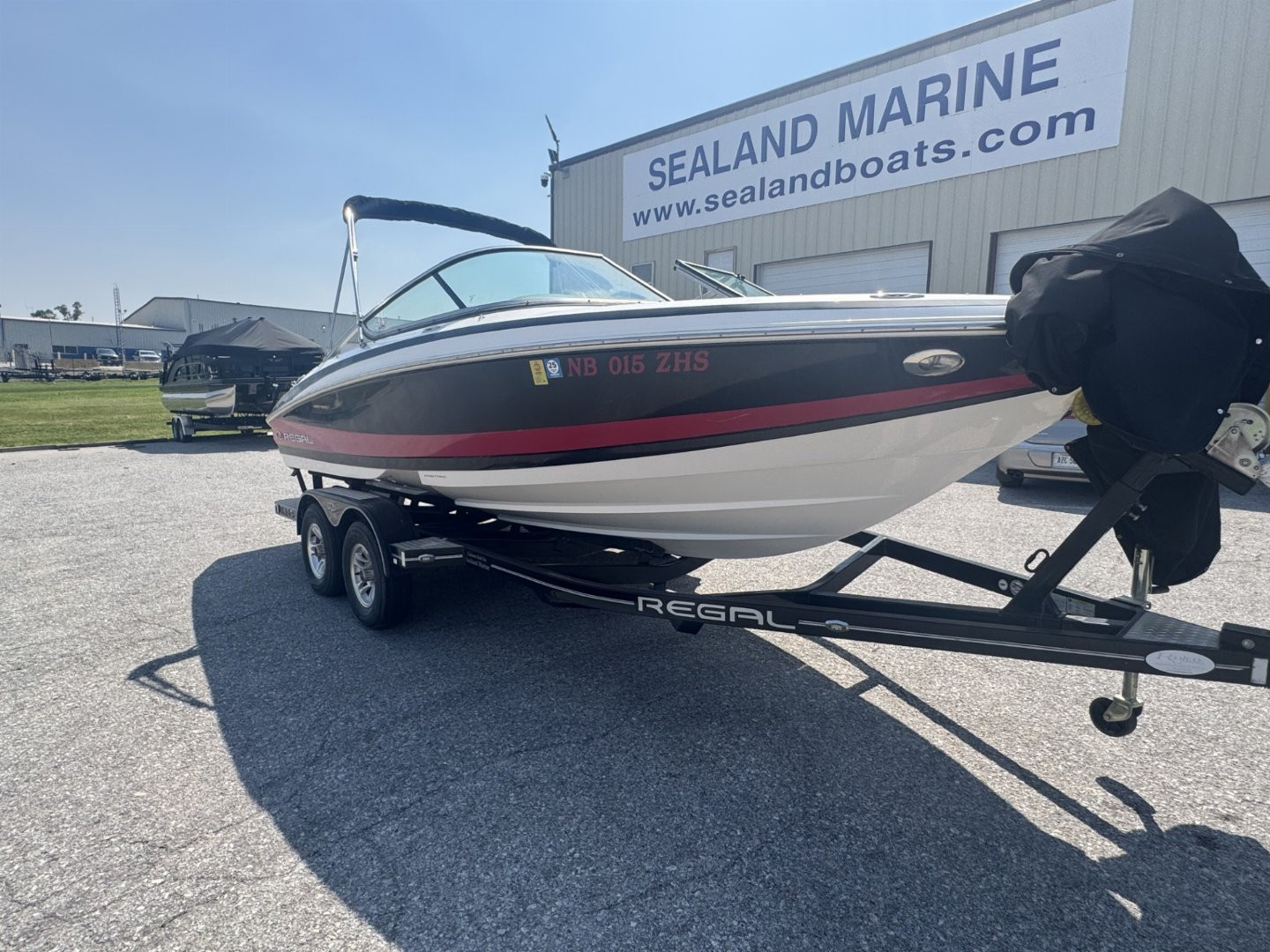 Used 2011 Regal Boats 2100 Bowrider