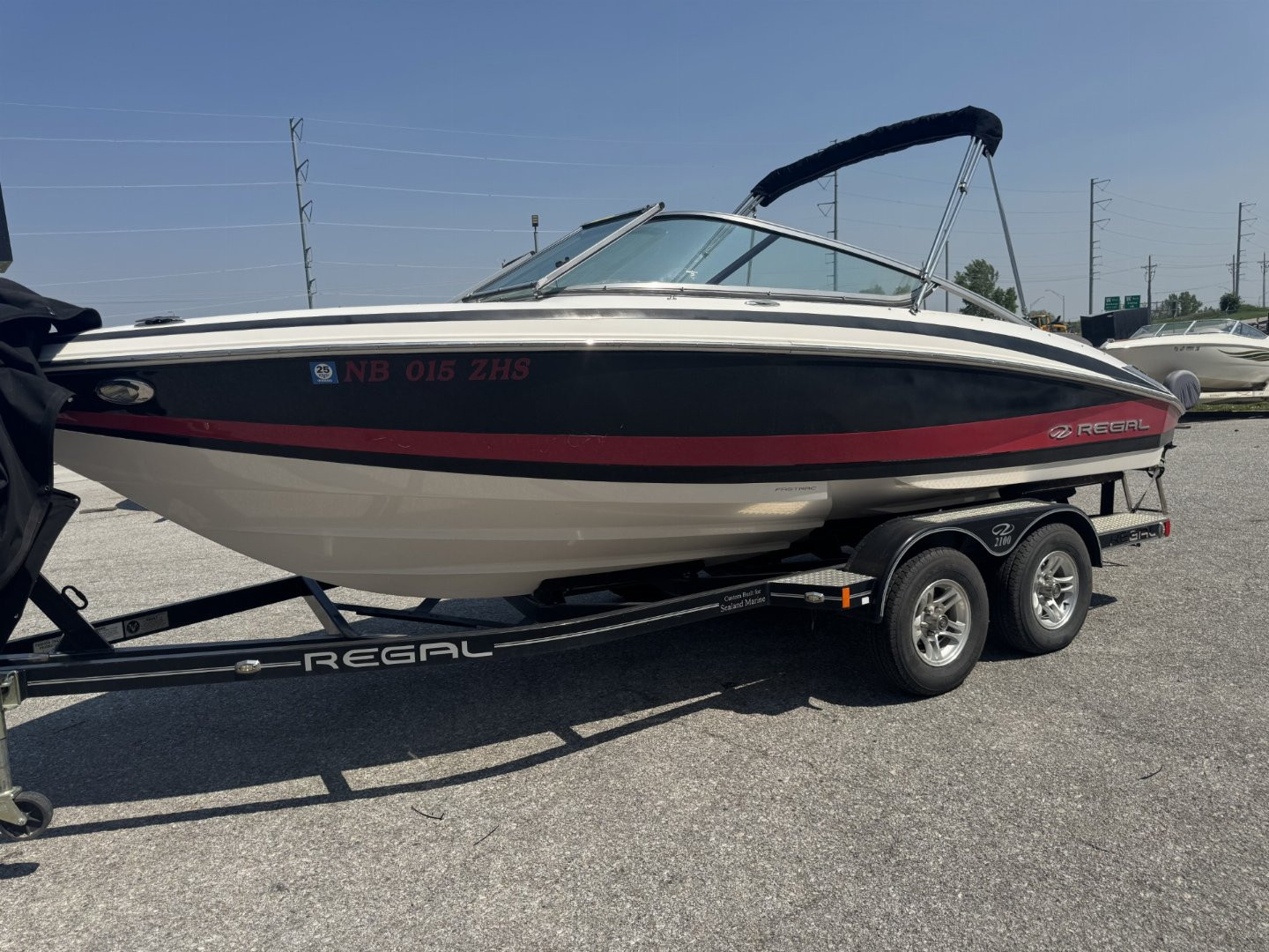 Used 2011 Regal Boats 2100 Bowrider
