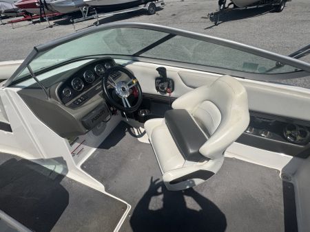Used 2011 Regal Boats 2100 Bowrider