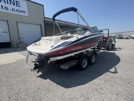 Used 2011 Regal Boats 2100 Bowrider