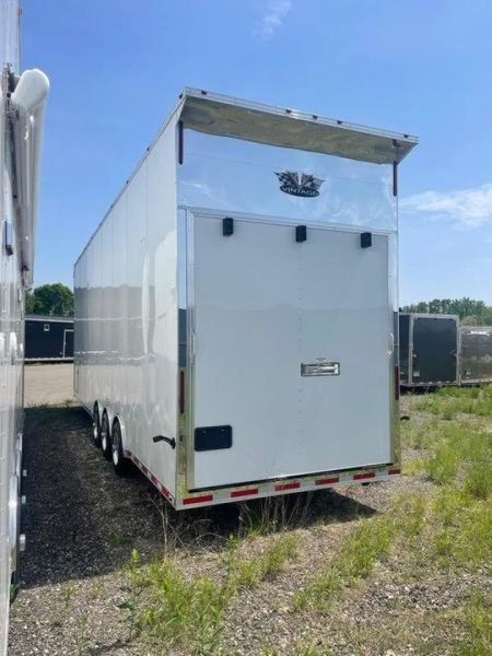 New 2027 Vintage Trailers SE834 Stacker
