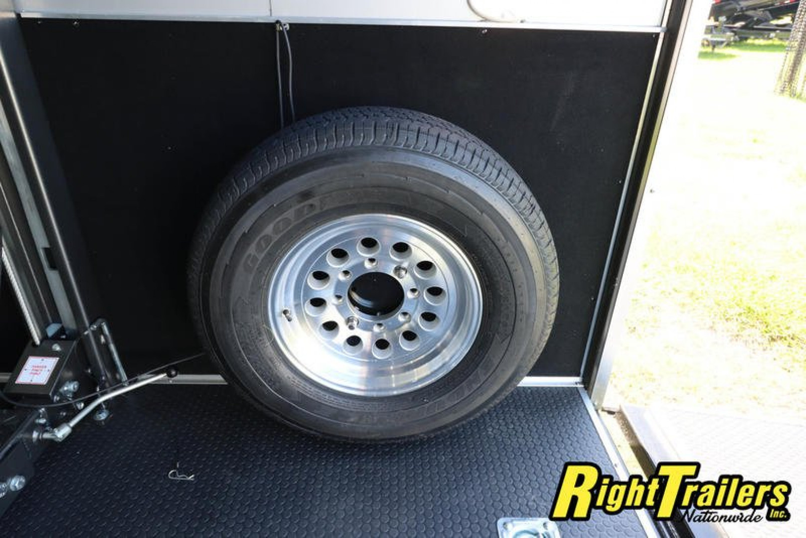New 8.5X34 Team Spirit Stacker