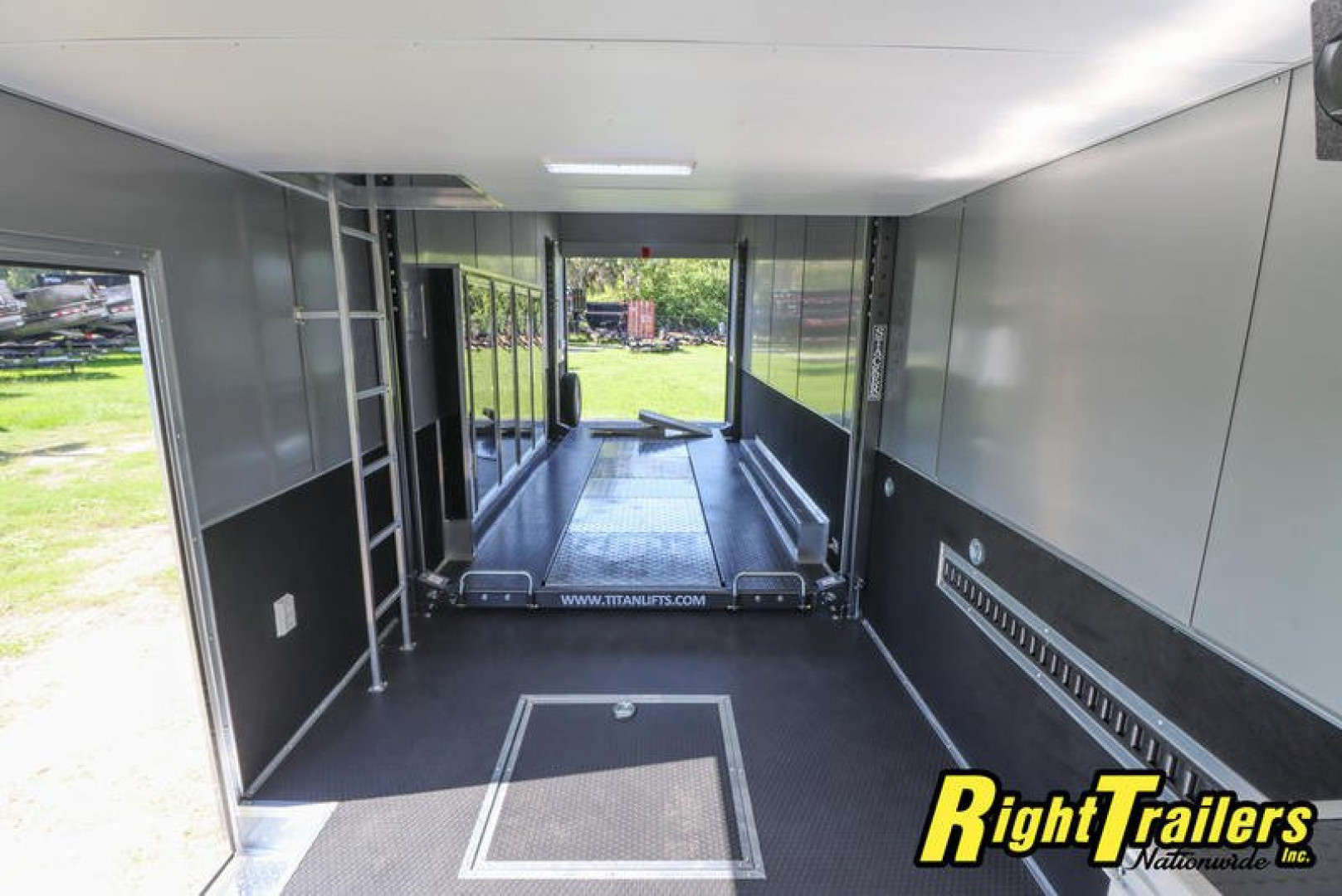 New 8.5X34 Team Spirit Stacker