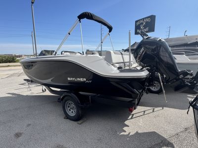 New 2024 Bayliner Boats E19