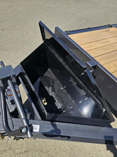 New SALE! SPLIT TILT 2025 HTL208 BASELINE Diamond C Trailers 82" X 22' 16000 GVWR Equipment Trailer GRAY