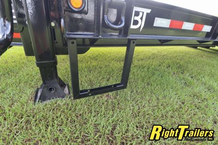 New Behnke 8.5x31 Deckover Equipment Trailer Equipment Trailer
