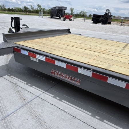 New 2025 Midsota 20'X82" NST20 Equipment Trailer