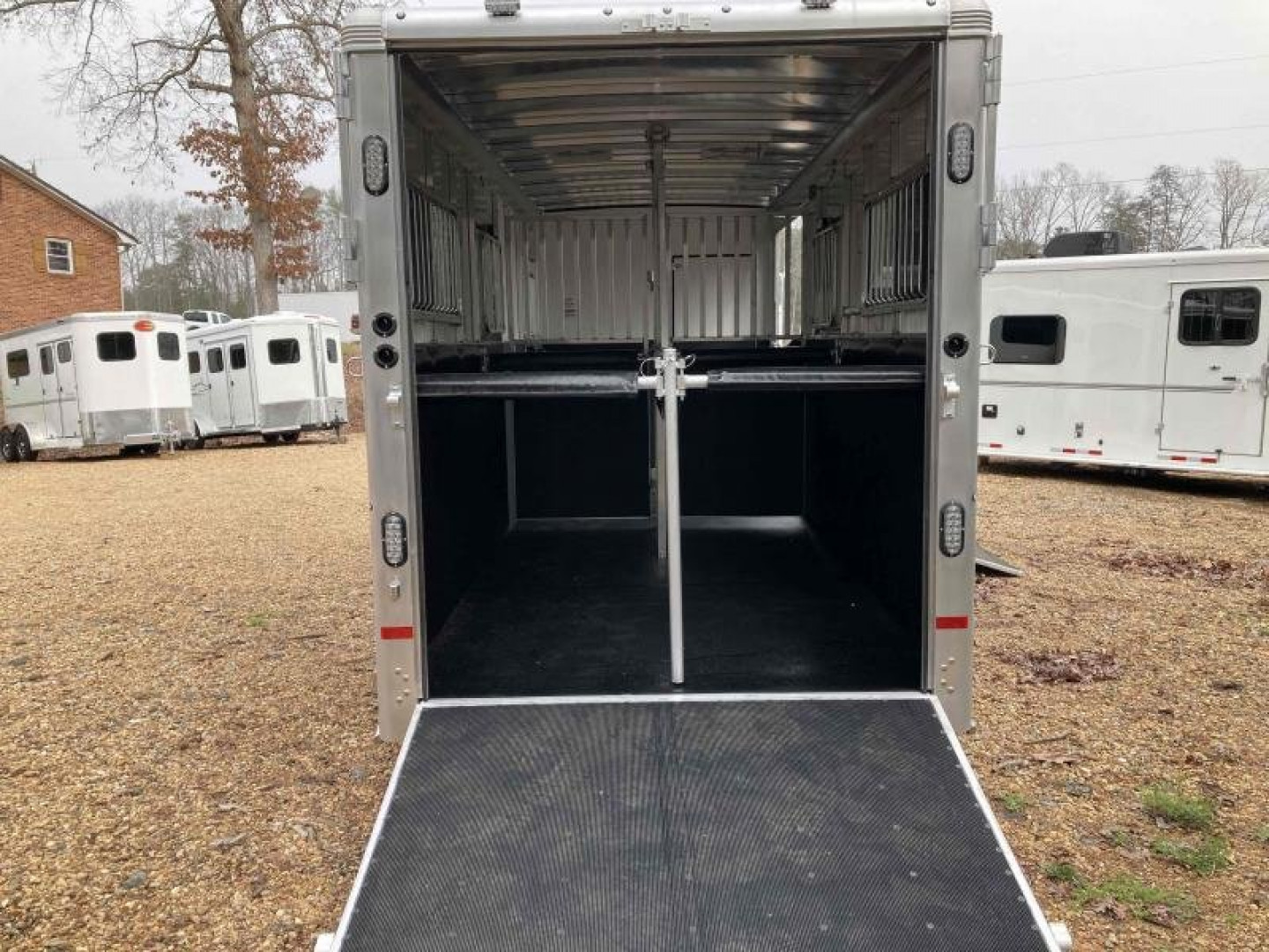 New 2027 Sundowner Trailers Charter TR SE 2+1 Gooseneck Horse Trailer