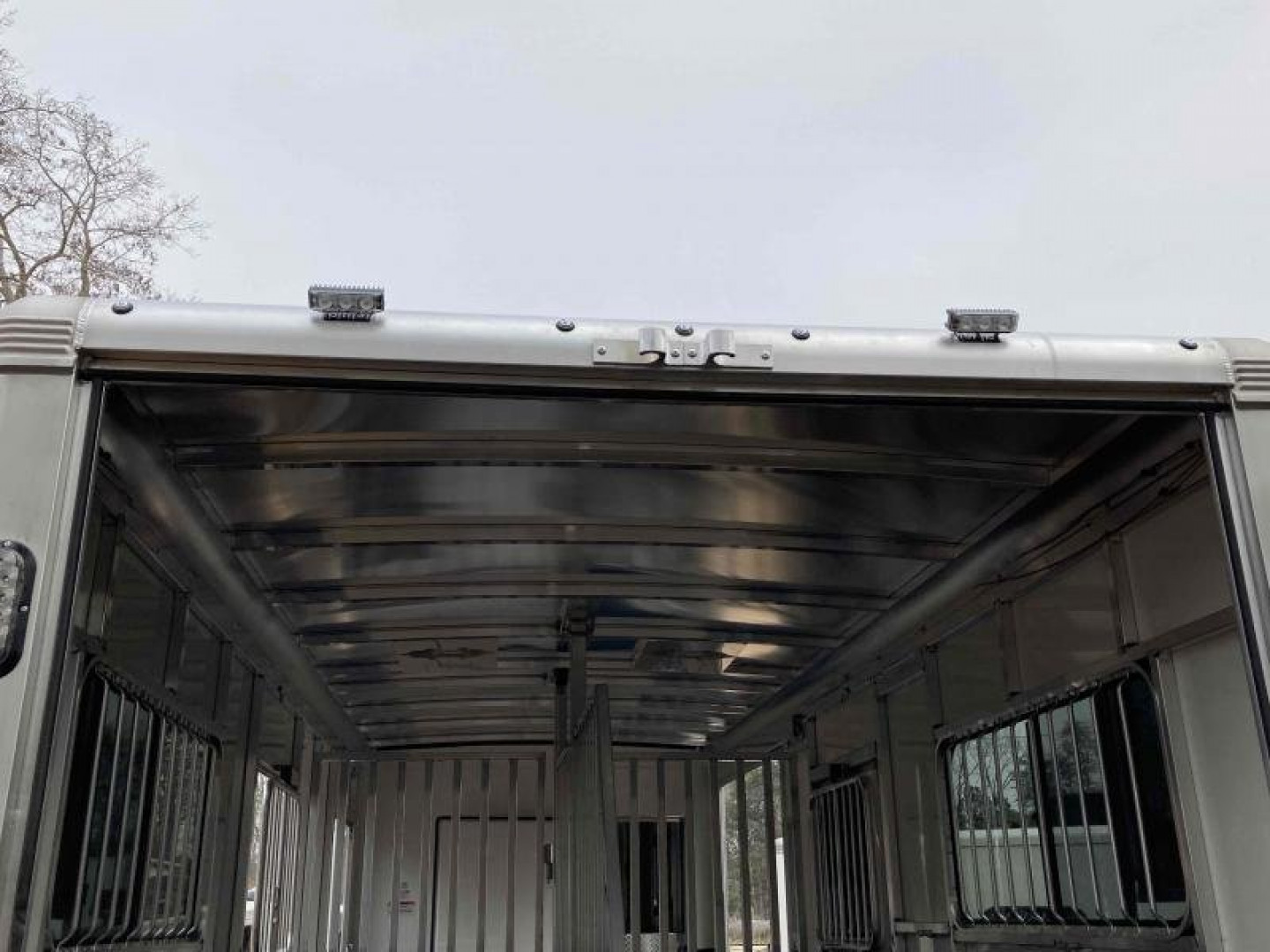 New 2027 Sundowner Trailers Charter TR SE 2+1 Gooseneck Horse Trailer