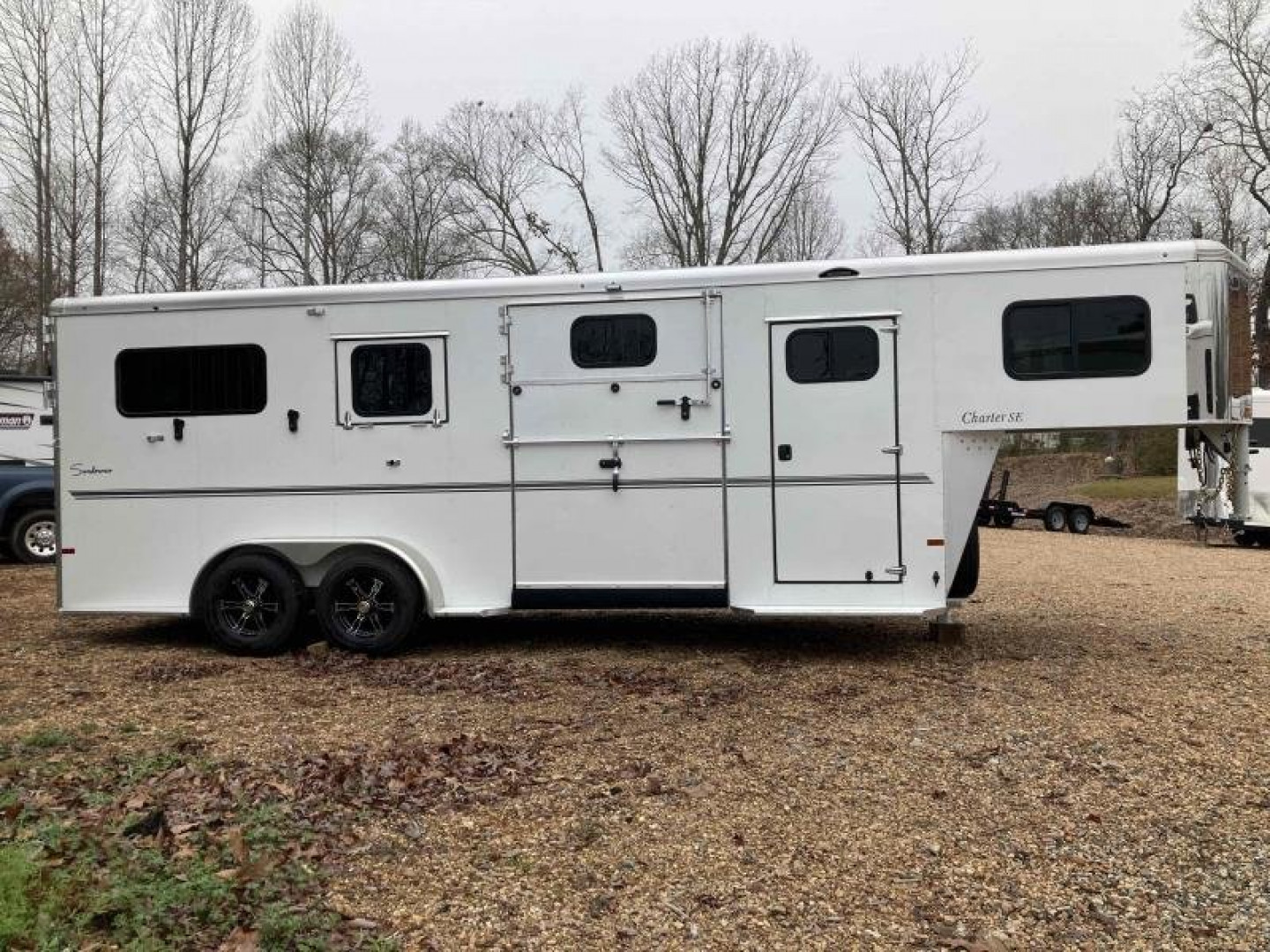 New 2027 Sundowner Trailers Charter TR SE 2+1 Gooseneck Horse Trailer