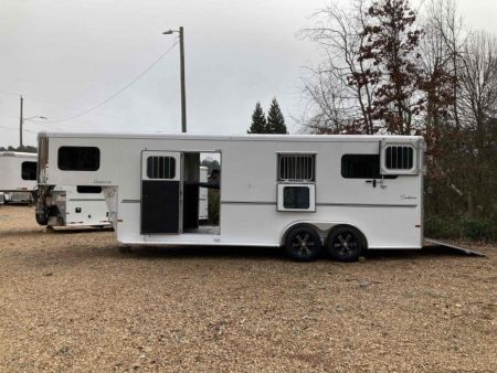 New 2027 Sundowner Trailers Charter TR SE 2+1 Gooseneck Horse Trailer