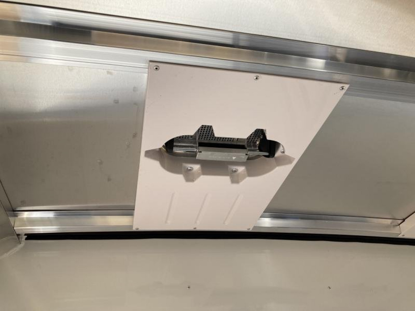 New Sundowner Trailers Charter TR SE Gooseneck Horse Trailer