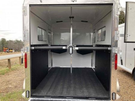 New 2027 Homesteader Trailer 214FB Horse Trailer