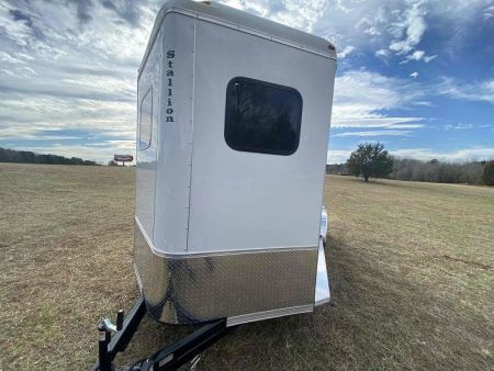 New 2027 Homesteader Trailer 214FB Horse Trailer