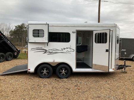 New 2027 Homesteader Trailer 214FB Horse Trailer