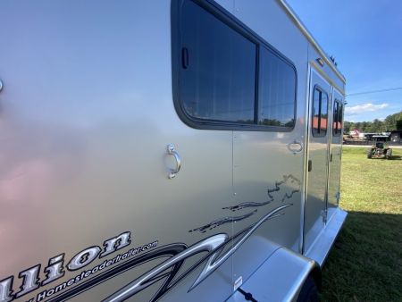 New 2027 Homesteader 2 Horse Direct Load Warmblood Horse Trailer