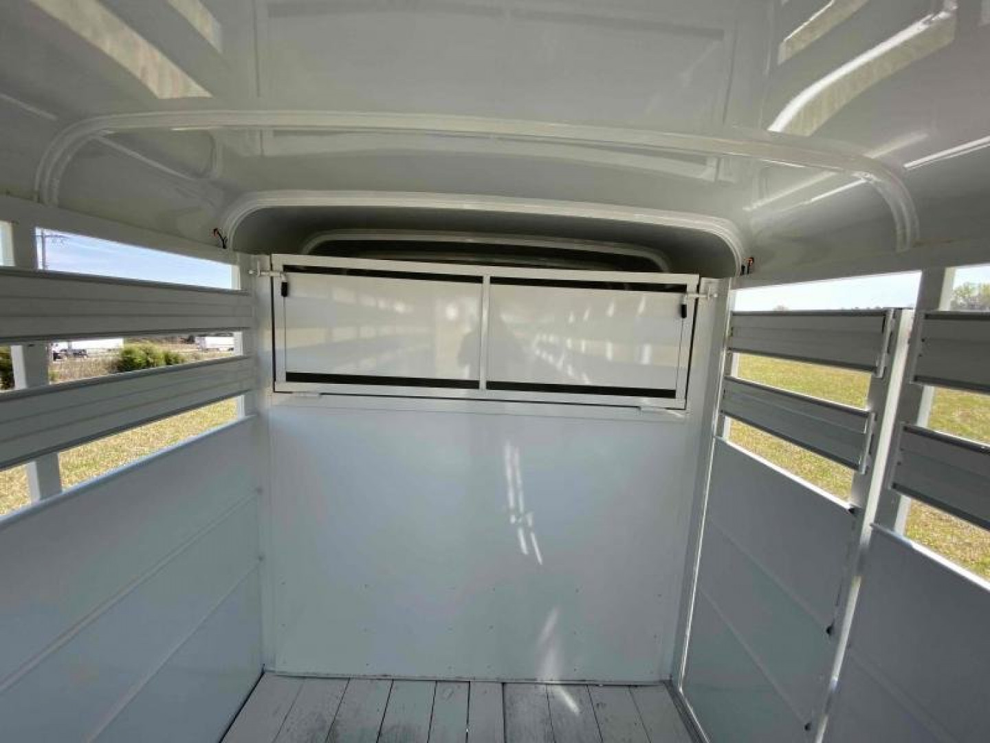 New 2027 Delta Mfg 500 Gooseneck Stock Trailer Horse Trailer