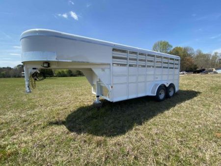New 2027 Delta Mfg 500 Gooseneck Stock Trailer Horse Trailer