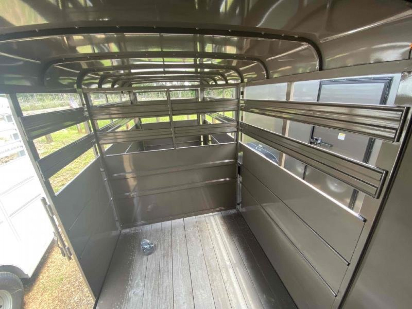 New 2027 Delta Mfg 16' STOCK BUMPER PULL Horse Trailer