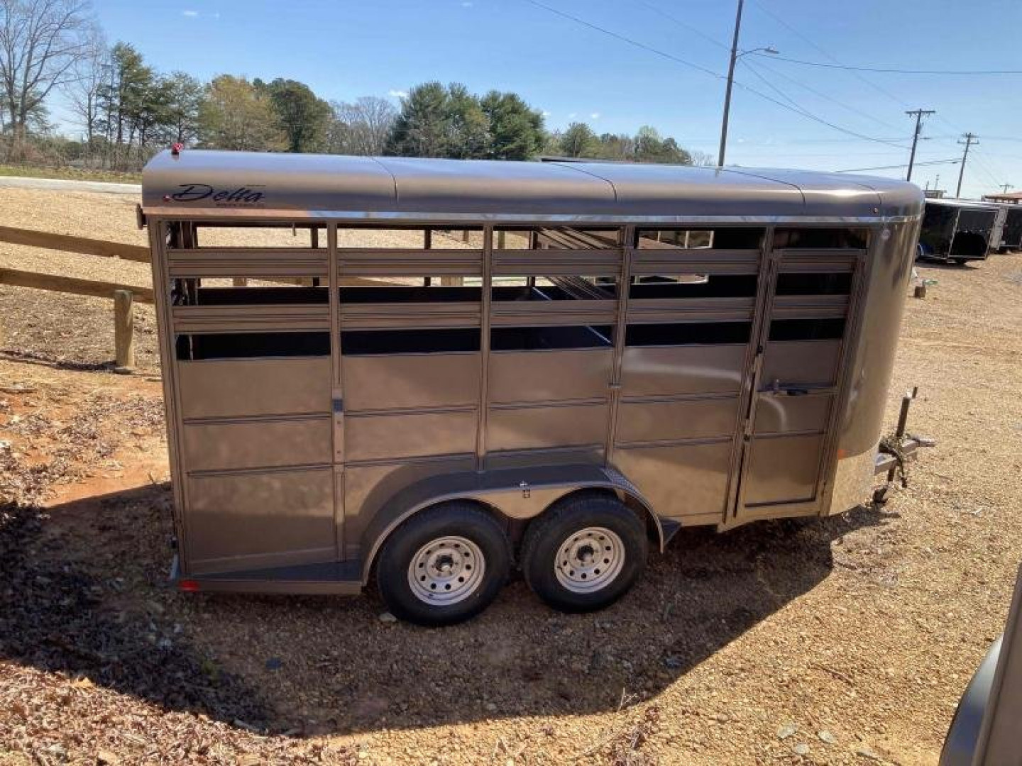 New 2027 Delta Mfg 16' STOCK BUMPER PULL Horse Trailer