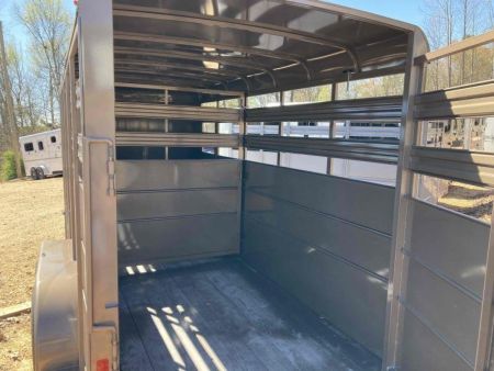 New 2027 Delta Mfg 16' STOCK BUMPER PULL Horse Trailer