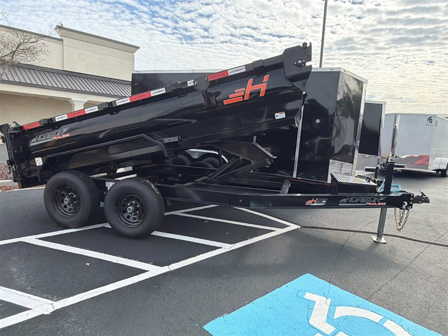 2025 Horizon photo 4