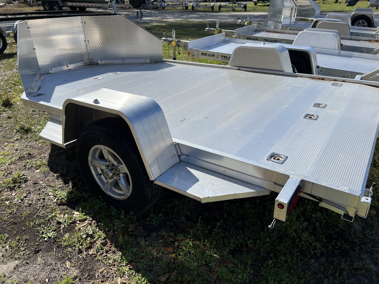2025 Aluma MC210