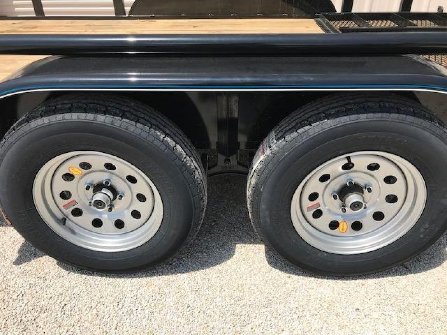 7×16 Utility Trailer photo 5