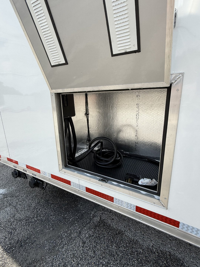 New 2025 Vintage Trailers 8.5x53 Race Trailer With Bathroom