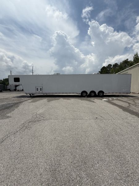 New 2025 Vintage Trailers 8.5x53 Race Trailer With Bathroom