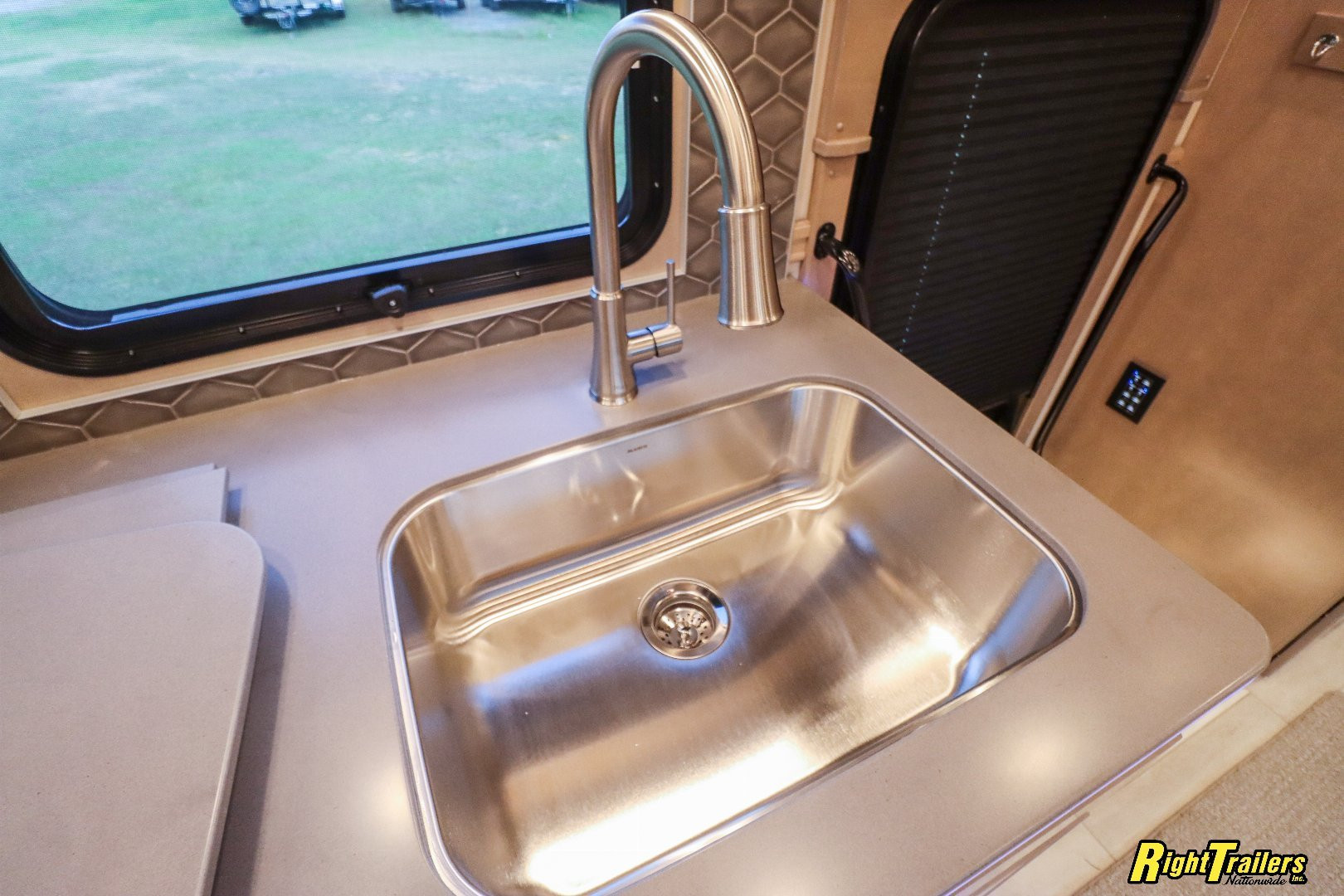 New 2026 Renegade RV Classic 45CBF with 2 Baths