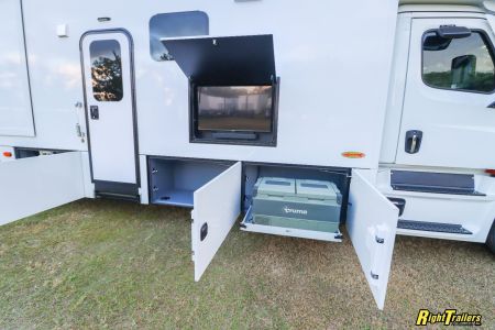 New 2026 Renegade RV Classic 45CBF with 2 Baths