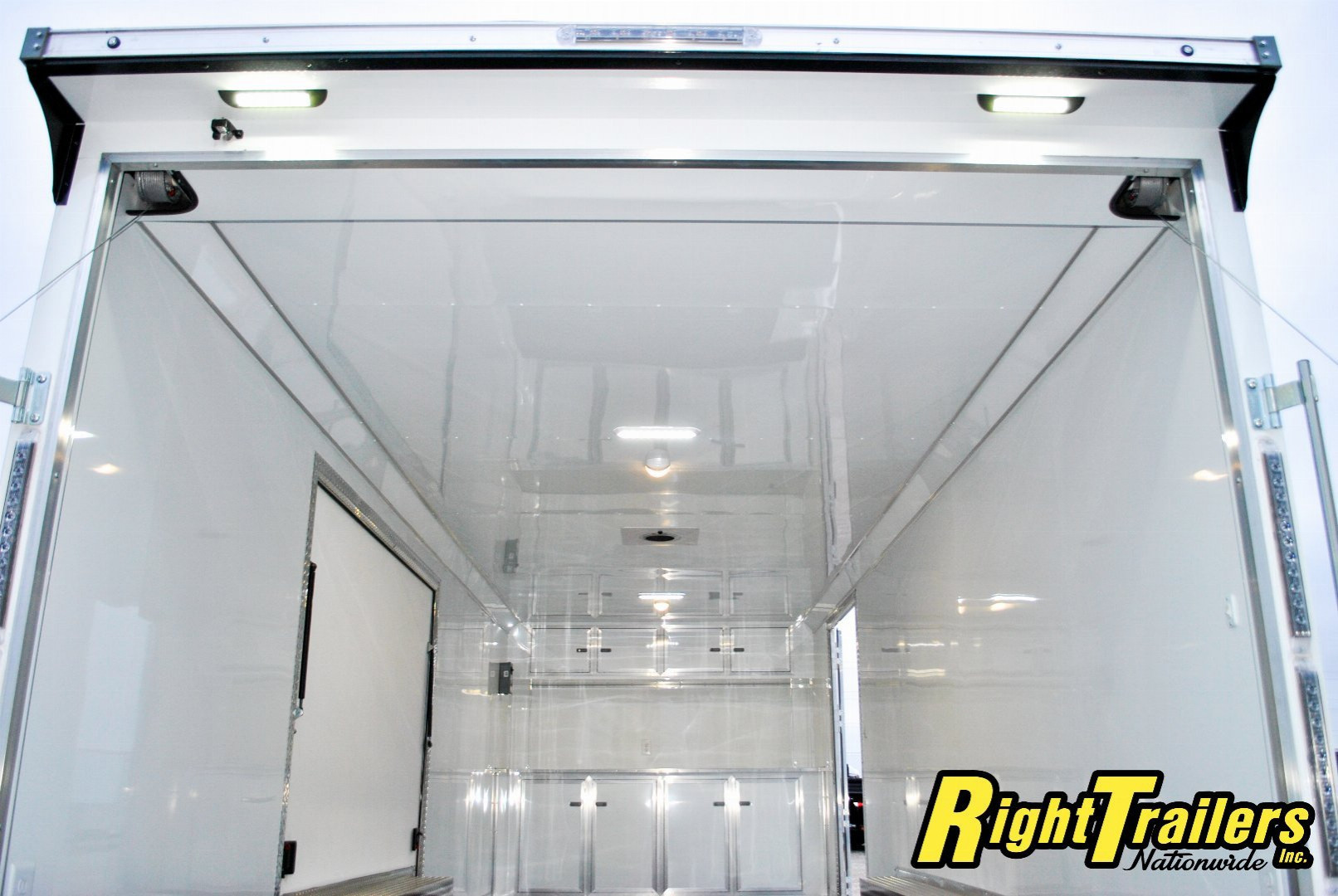 New 2025 RC Trailers 8.5X24 Race Trailer