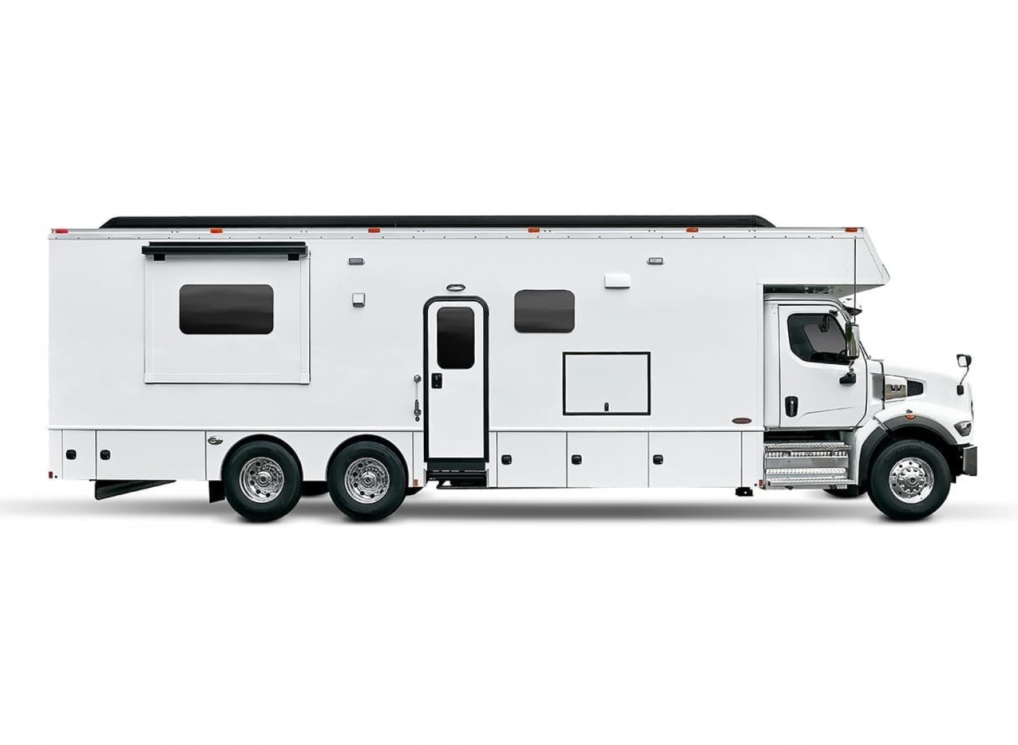 New CUSTOM Renegade Motorhomes!
