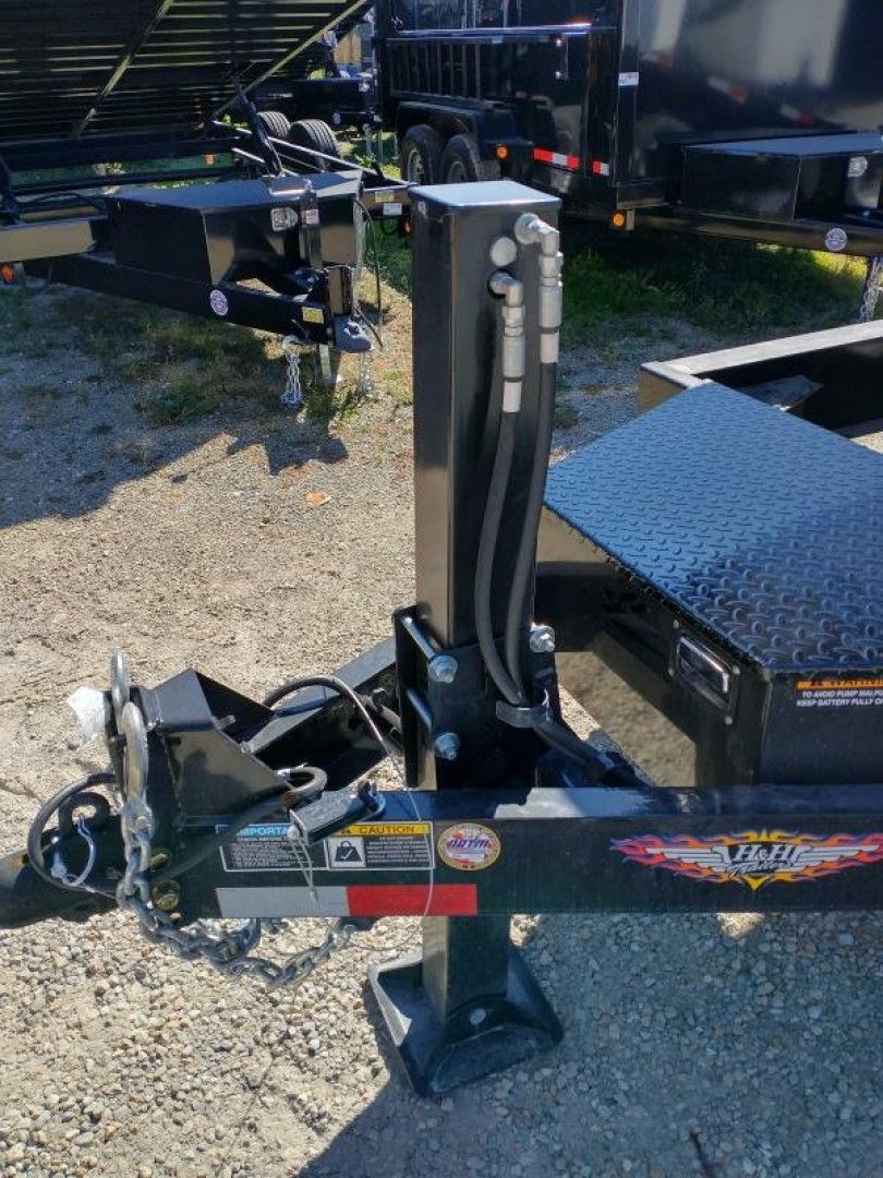 New 2023 H&H Trailers Deck over hydraulic  Deckover Trailer