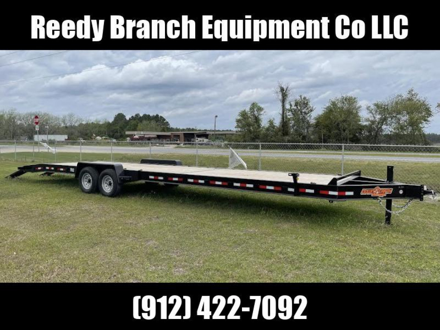 New 2026 Down 2 Earth Trailers 82"x34' wood deck. Car Hauler