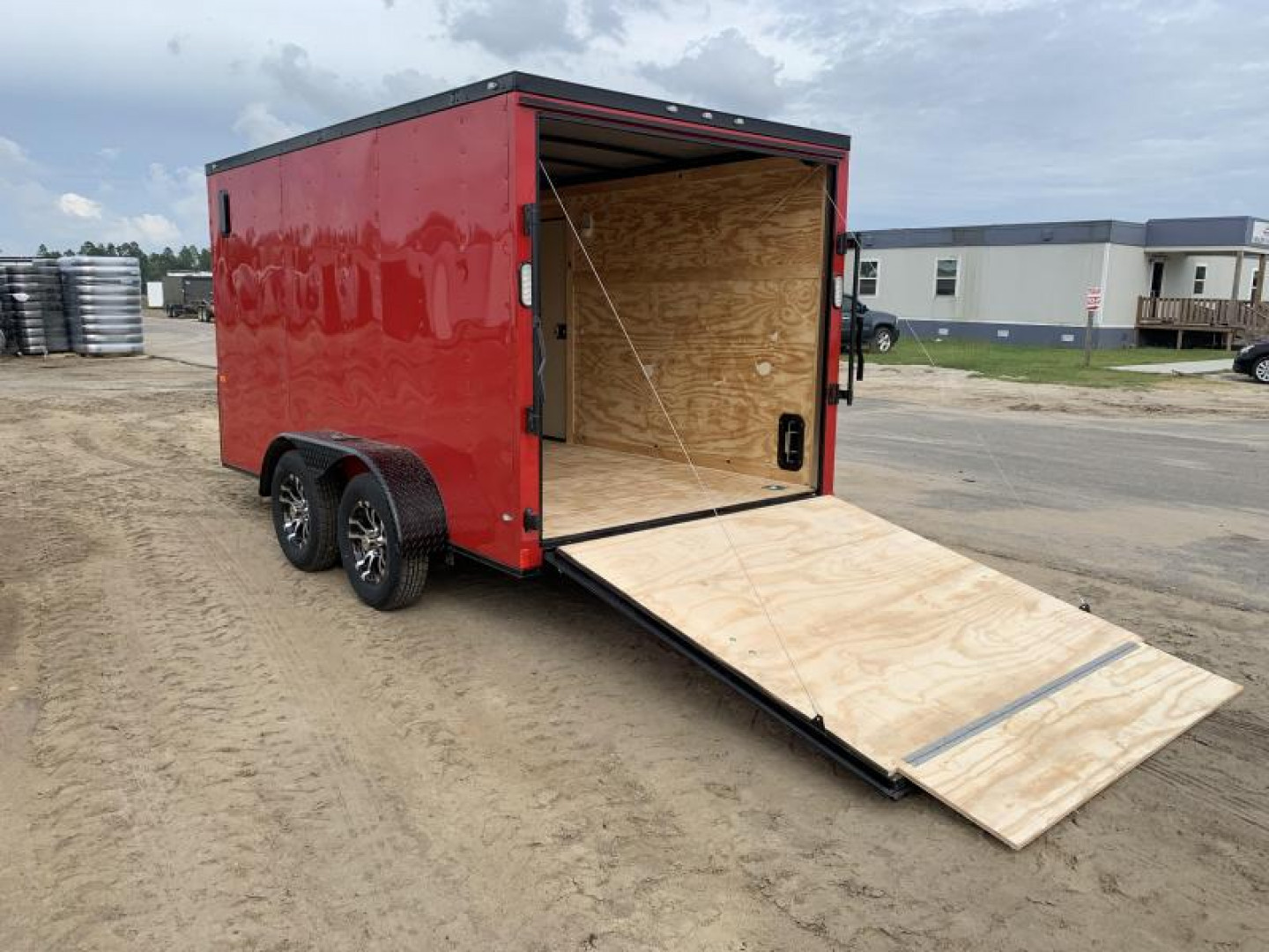 6×12 Enclosed Cargo Trailer photo 7