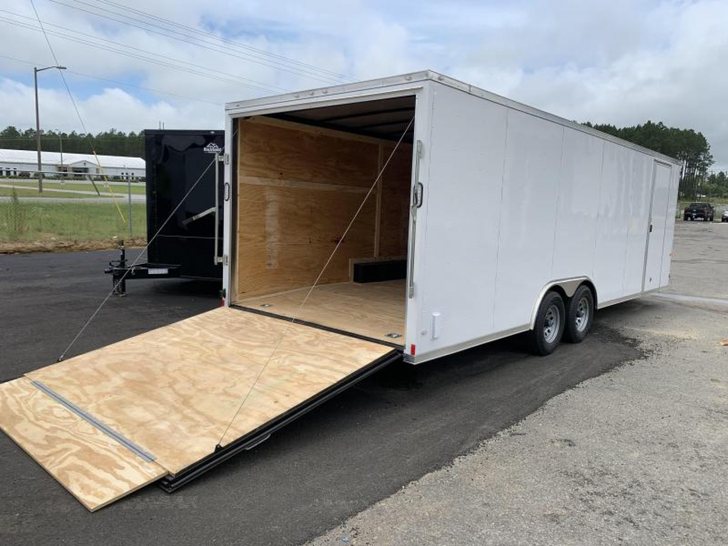 9×24 Car Hauler Trailer photo 5