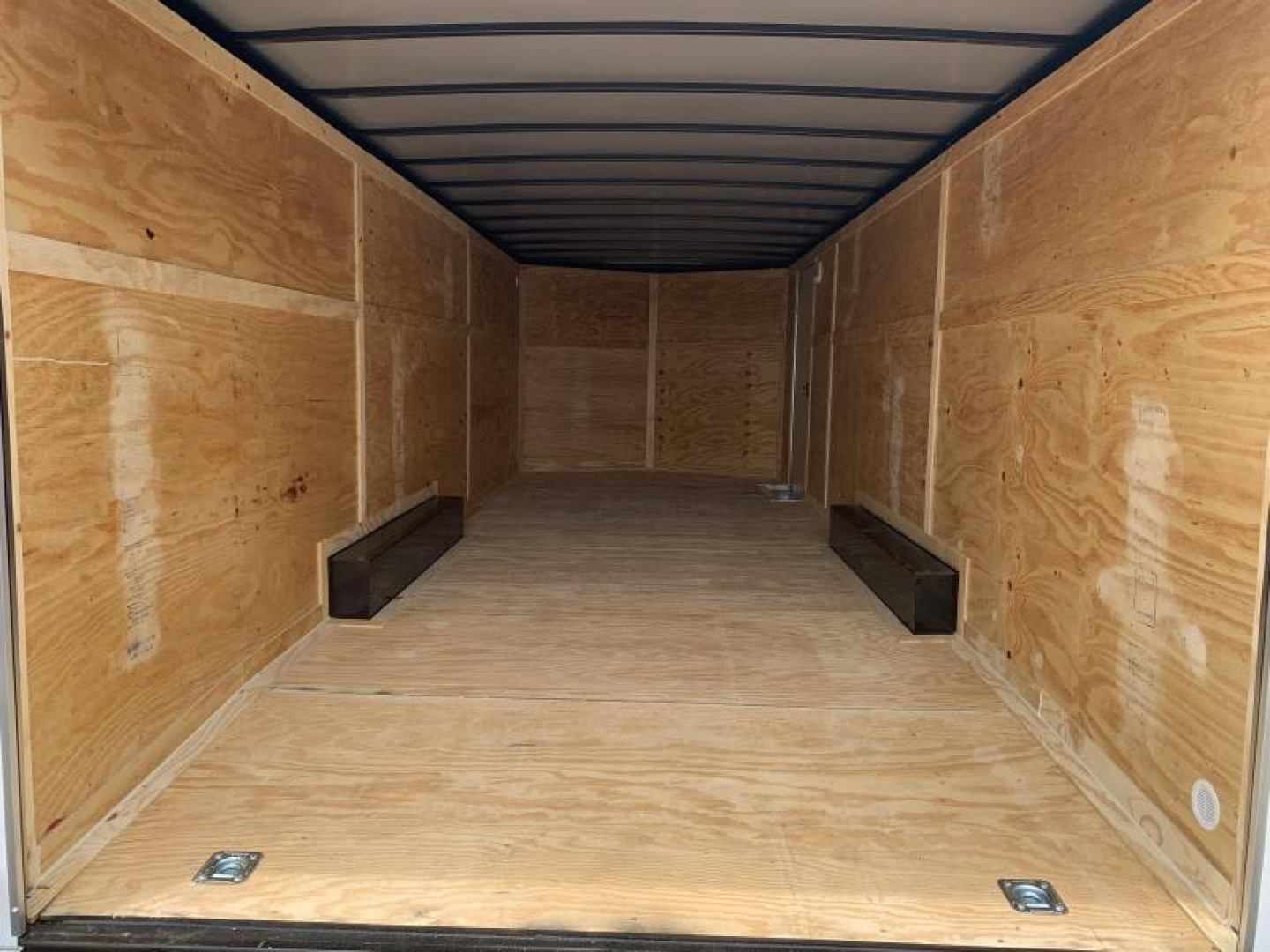 9×24 Car Hauler Trailer photo 7