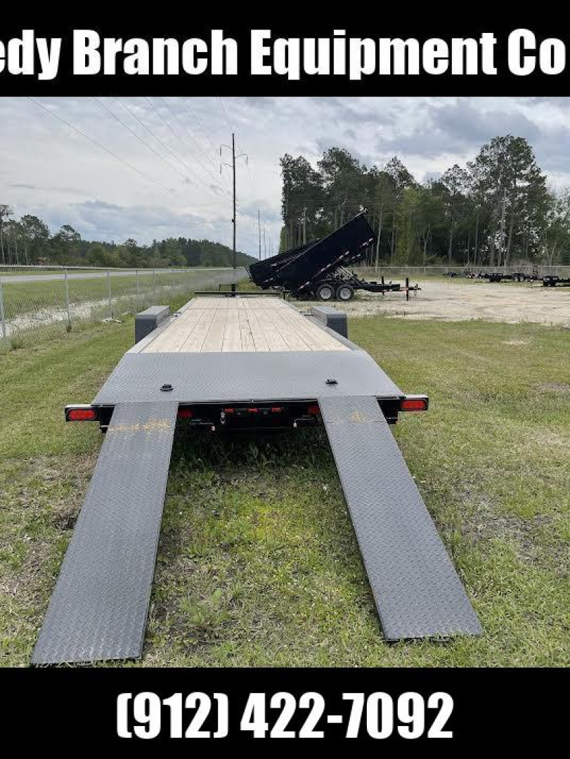 New 2026 Down 2 Earth Trailers 82"x36' wood deck. Car Hauler