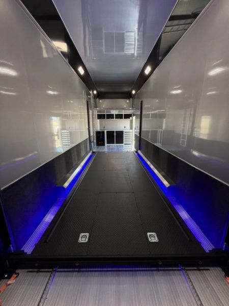 New 8.5x32 intech Stacker