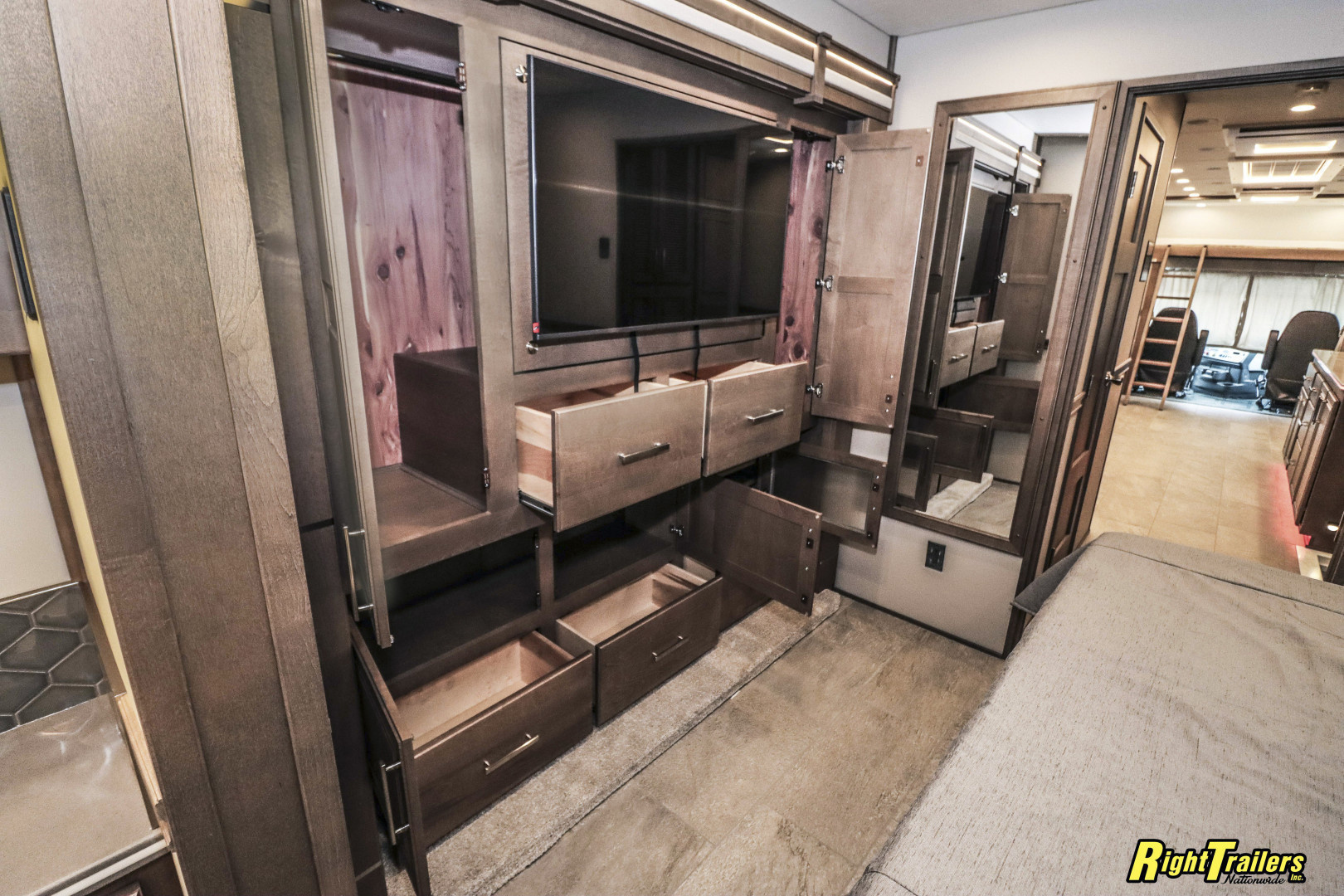 New 2026 Renegade RV Motorhome Renegade 45CME Class C