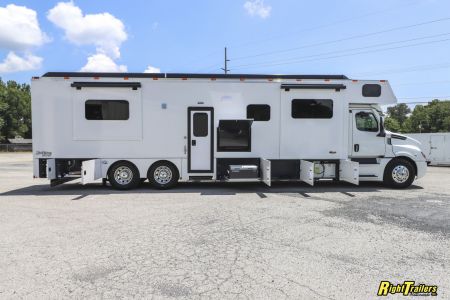 New 2026 Renegade RV Motorhome Renegade 45CME Class C