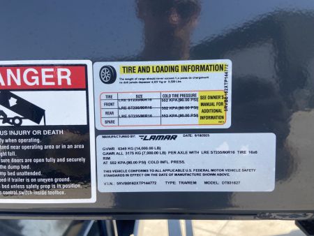 New Lamar 16' Telescopic Dump Trailer