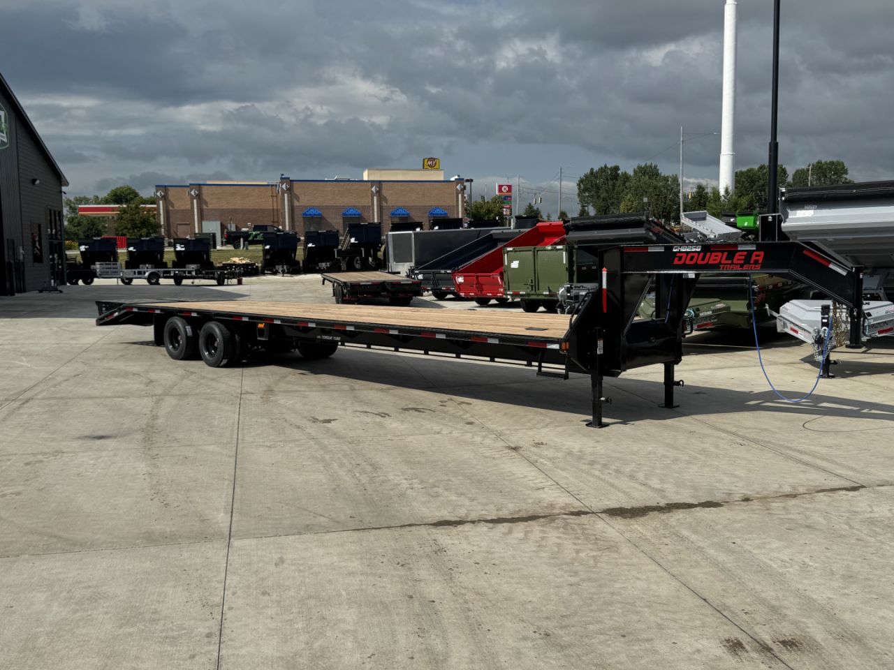 New 2027 Double A 40’ Gooseneck Deckover 35’ plus 5’ x 102” with 2-12K tandem dual axles=26K