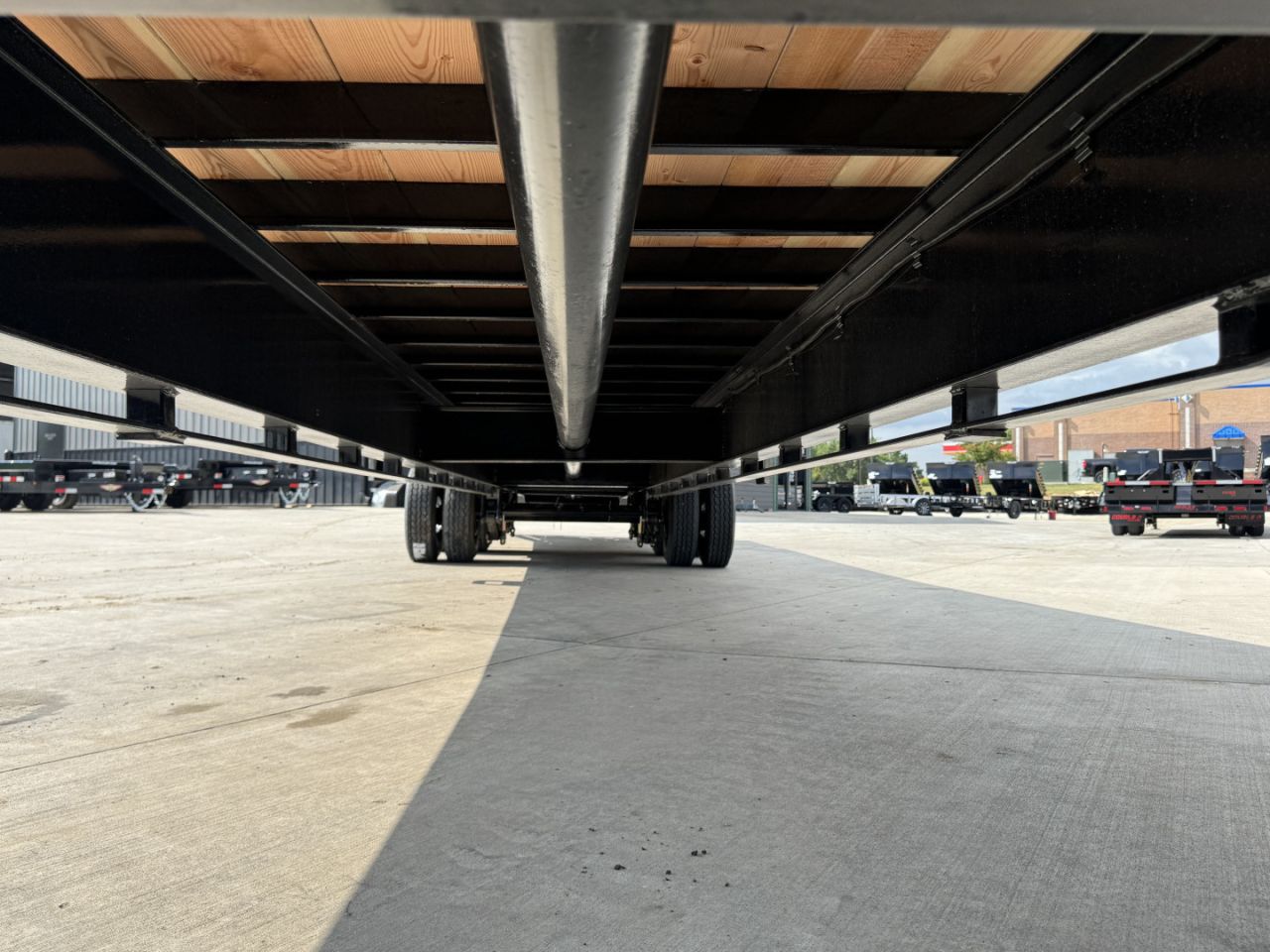 New 2027 Double A 40’ Gooseneck Deckover 35’ plus 5’ x 102” with 2-12K tandem dual axles=26K