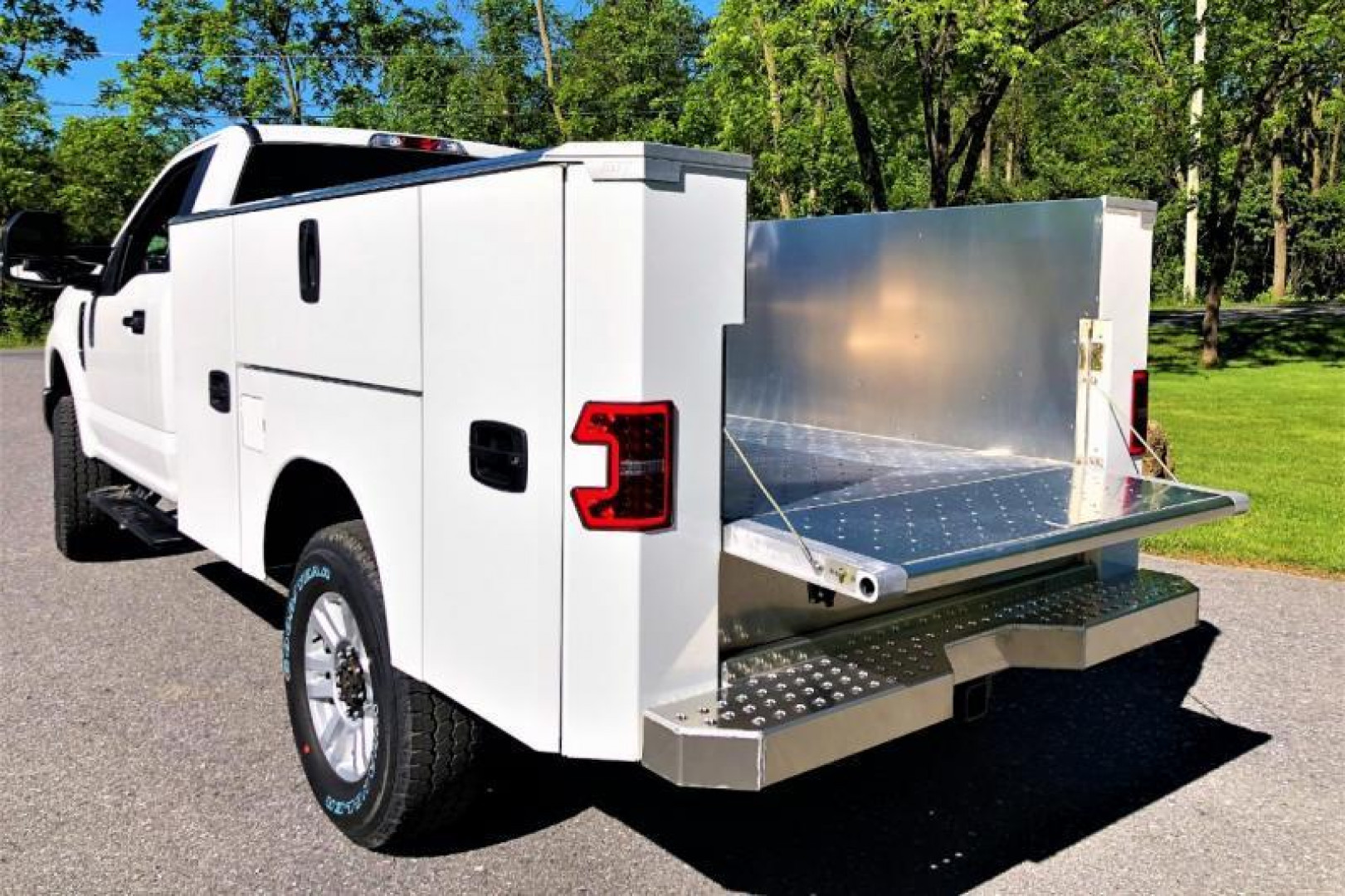New 2025 EBY "RENEGADE" 8.5' x 80" x 44" Single Rear Wheel Aluminum Utility/Service Body